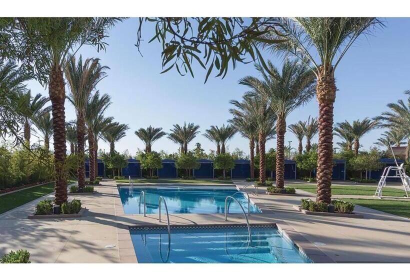 Our Luxury Condo Awaits You A The Desert Blue, Moments From The Strip   Special Offer Now!