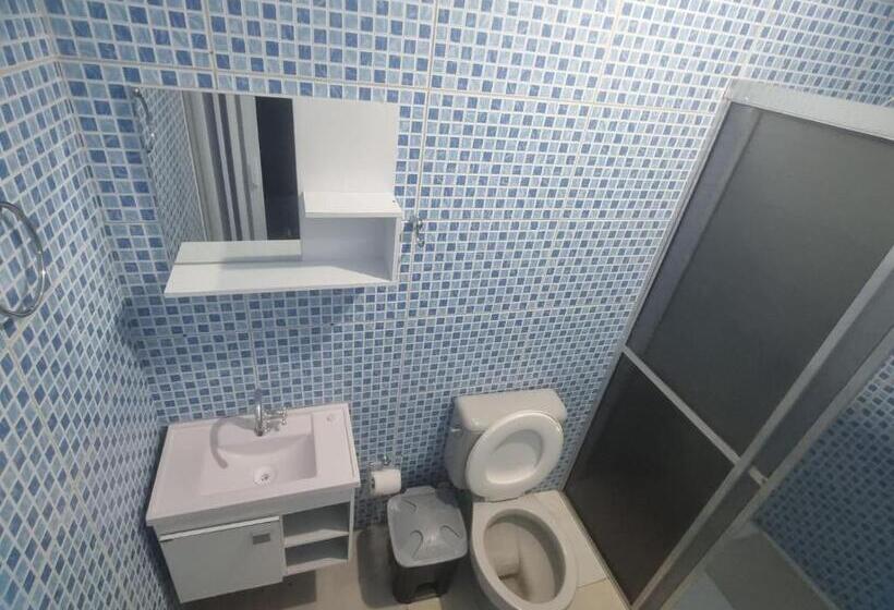 ペンション Kitnets Em Caraguatatuba