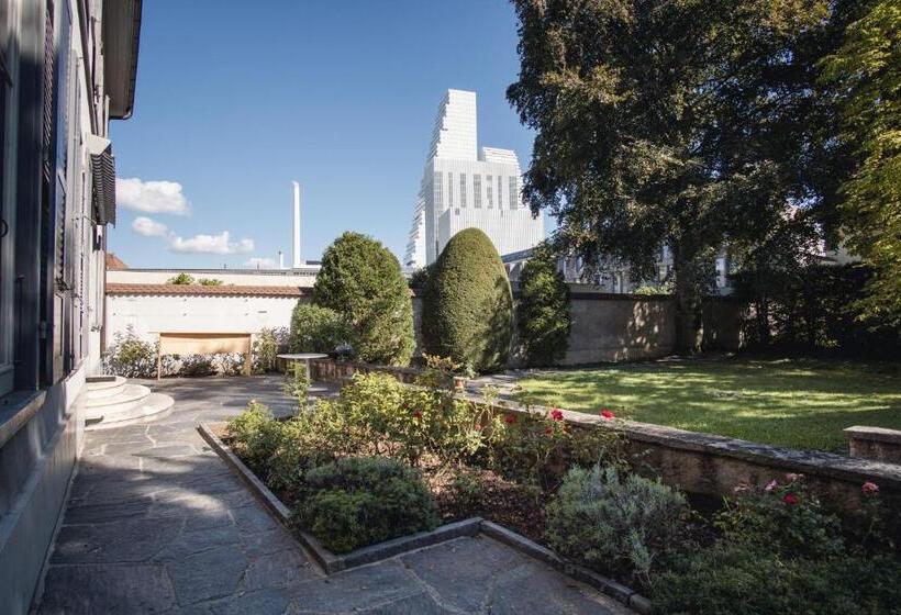 بنسيون Two Bedrooms In Villa In The Heart Of Basel