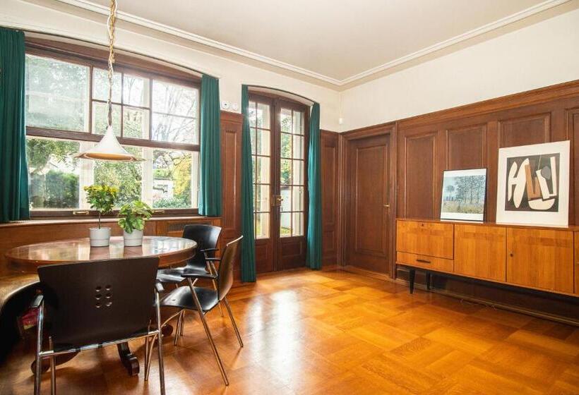 بنسيون Two Bedrooms In Villa In The Heart Of Basel