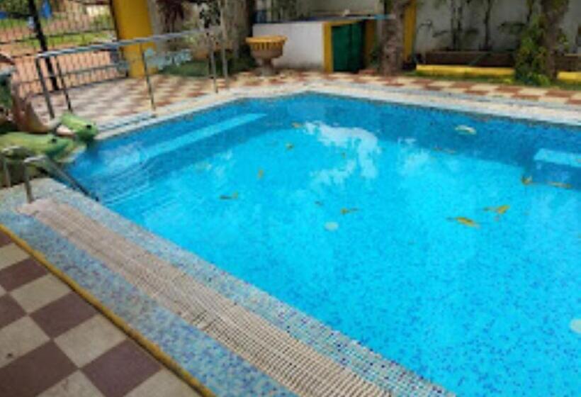 Skylight Royal Stay A Boutique Resort