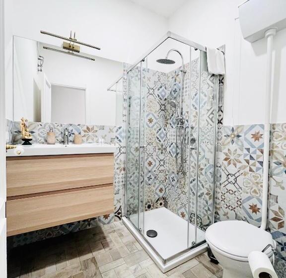تختخواب و صبحانه Beretti Home