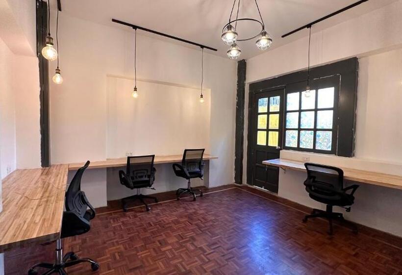 تختخواب و صبحانه Campus Residencias