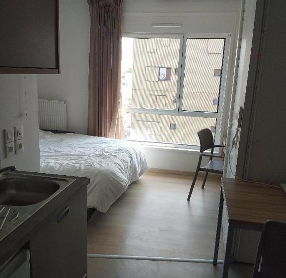 Bed and Breakfast Citadines Appart Suites Paris Center Easy Eiffel Tower View 25 Minutes Champs Elysees
