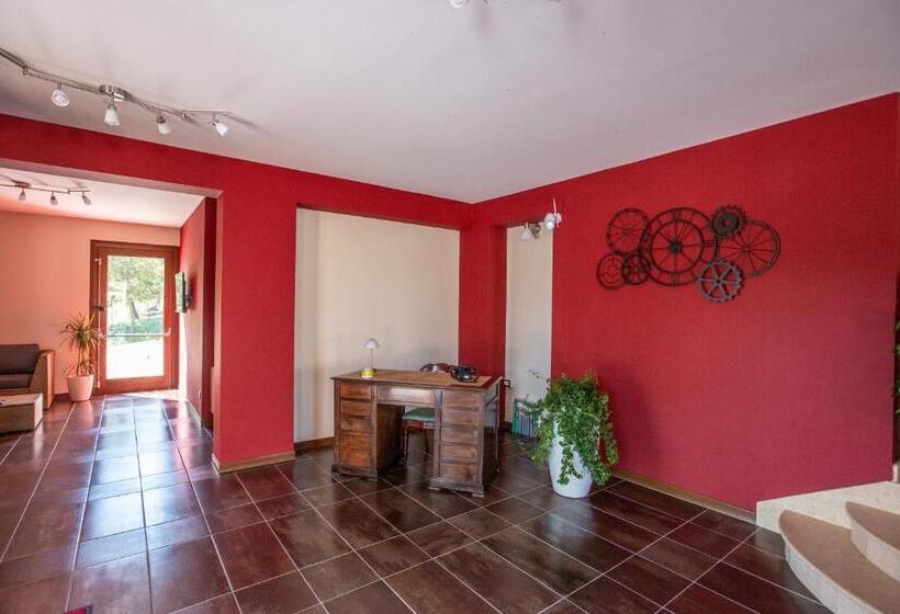 مبيت وإفطار Sanbarto La Casa Del Borgo