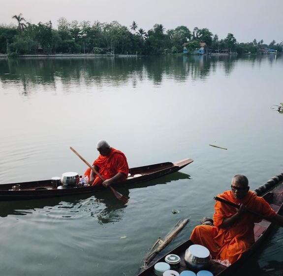 هتل ี เรือนปณาลี รีสอร์ท