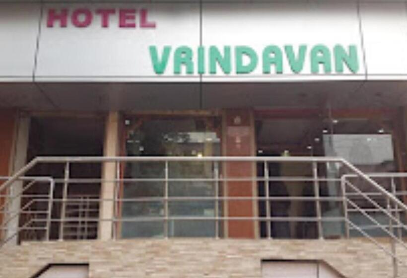 ホテル Vrindavan Patna Bihar