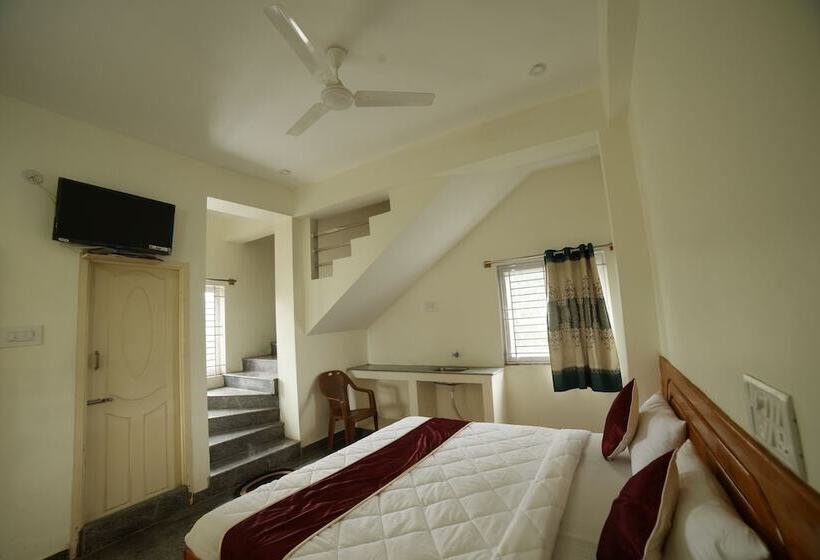 Naksha Tree Hotel  Yelagiri Hills