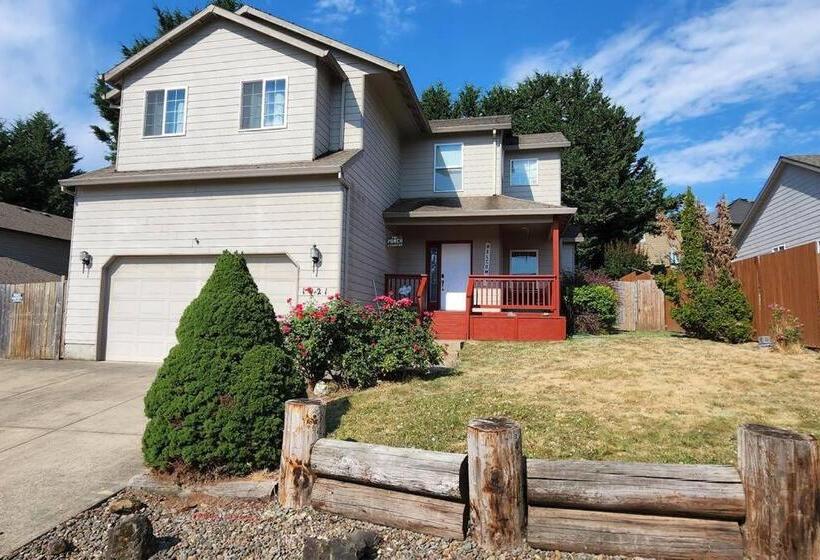 펜션 A Wine Country Home In Yamhill County