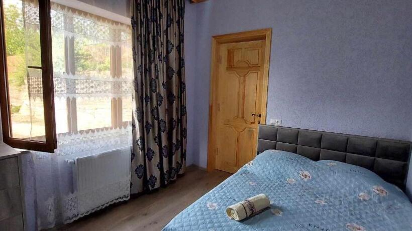 پانسیون Dadu S Gelati