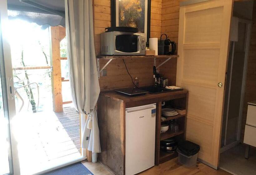 펜션 Les Cabanes Du Lac   Spa   Petit Déjeuné   Cabane Du Frêne & Cabane Du Chêne Premium