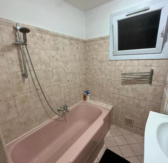 Пансион Maison Cosy à 20 Min De Paris