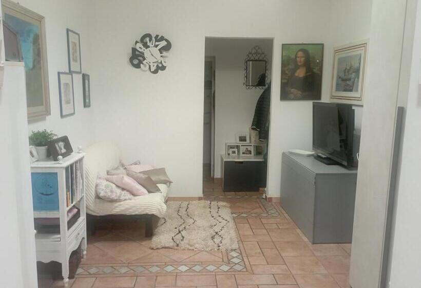 פנסיון Semplicemente A Casa