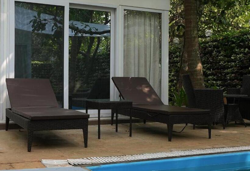 אתר נופש Swimup   Suites With Private Pool , Vagator