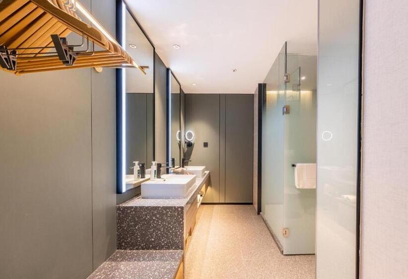 Atour S Hotel Ningbo Zhousu Yejiang