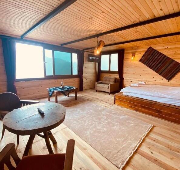 ベッドアンドブレックファースト Bir Nefes Dağevleri