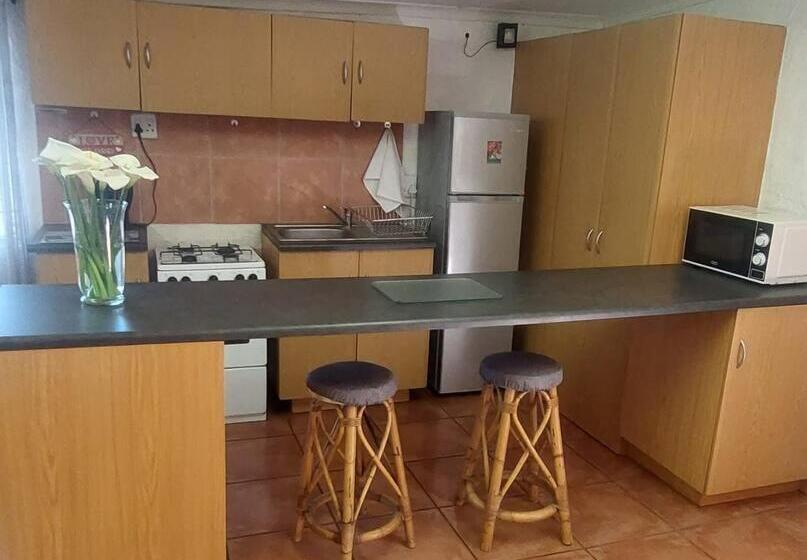住宿加早餐  Ilnika Farm Stay