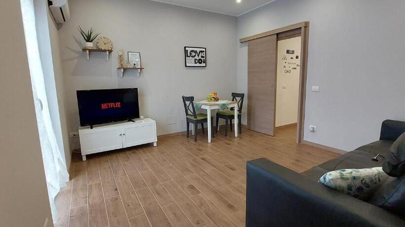 مبيت وإفطار La Porta Verde 8