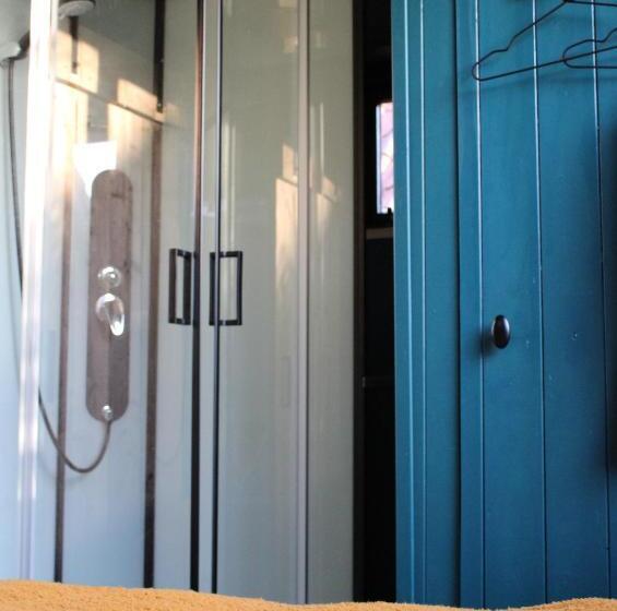 צימר Tiny House In De Boomgaard