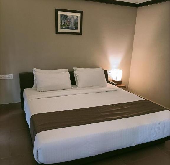 Broad Bean Resort & Ayurvedic Spa Chithirapuram