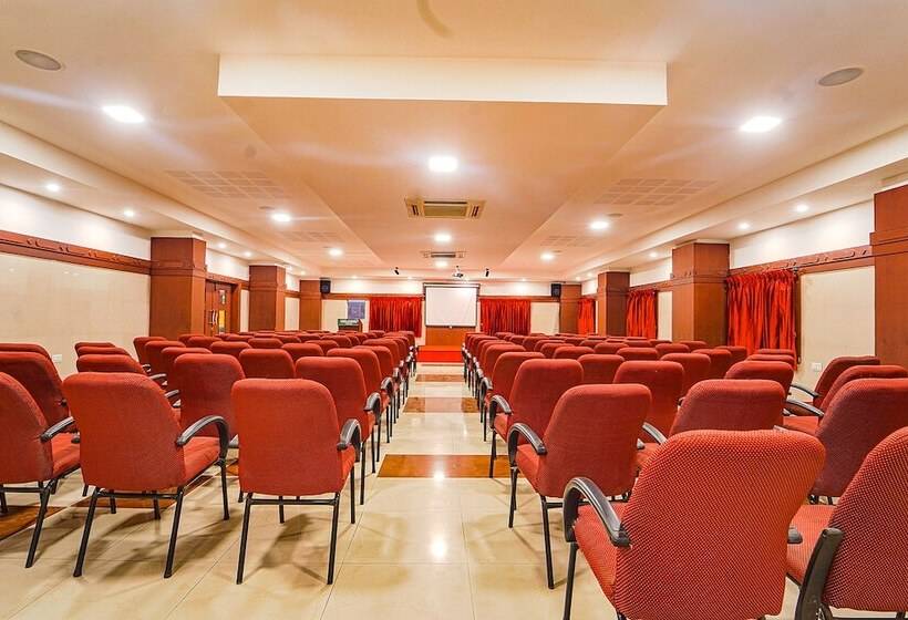 Fabhotel Skyry I   Nr Covai Corporation Science Park