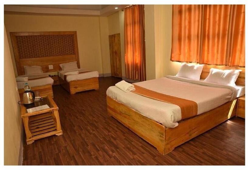 호텔 Shillong Palace Inn