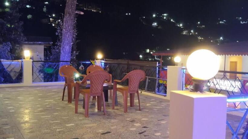 בית מלון כפרי The Hills View Home Stay