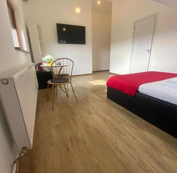 پانسیون Ami Residence Bucharest Airport&therme&parking