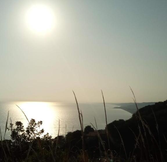 住宿加早餐  La Rocca Sui Trabocchi