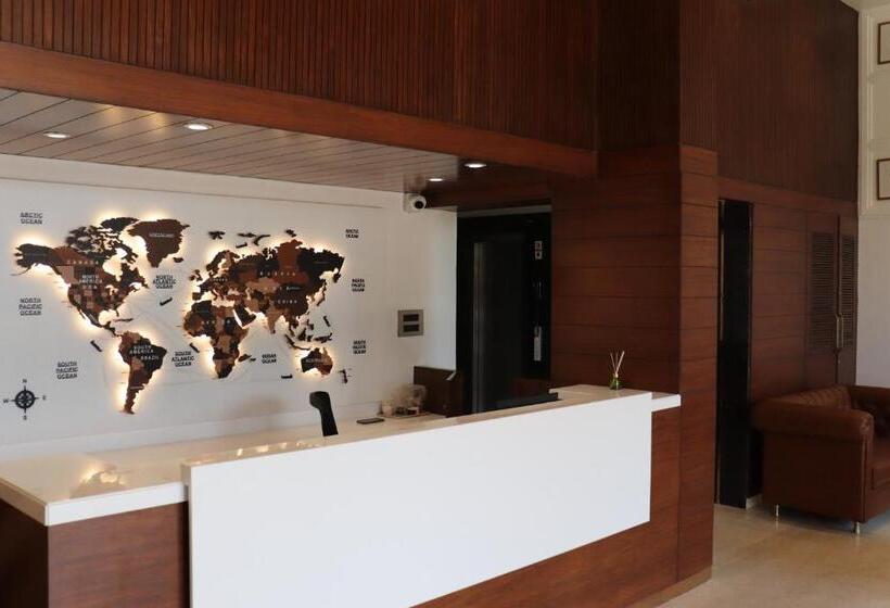 مبيت وإفطار Pachranga Resort