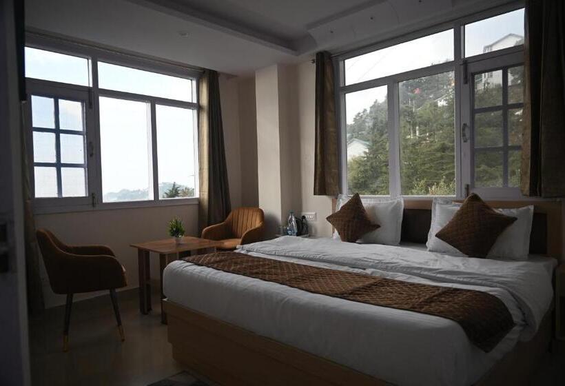 مبيت وإفطار Pine Ville Shimla