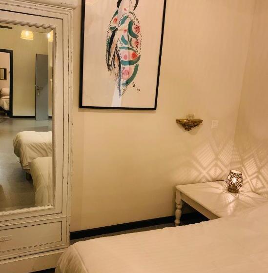 בית מלון כפרי De Lotuspoort Met Mihr S B&b In De Abdij Van Bornem