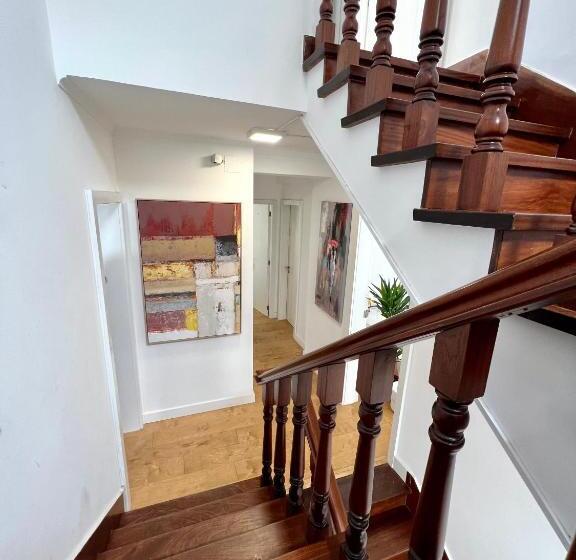 بنسيون Oeiras Beach Suites 8 With Private Bathroom And Terrace