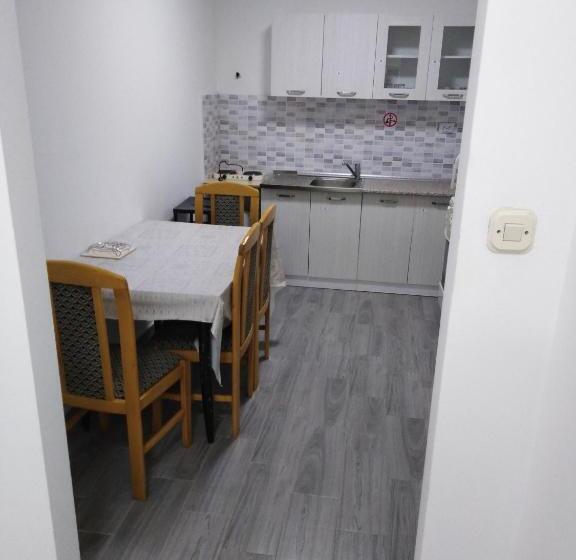 Pensjonat Rooms Ilinden Skopje