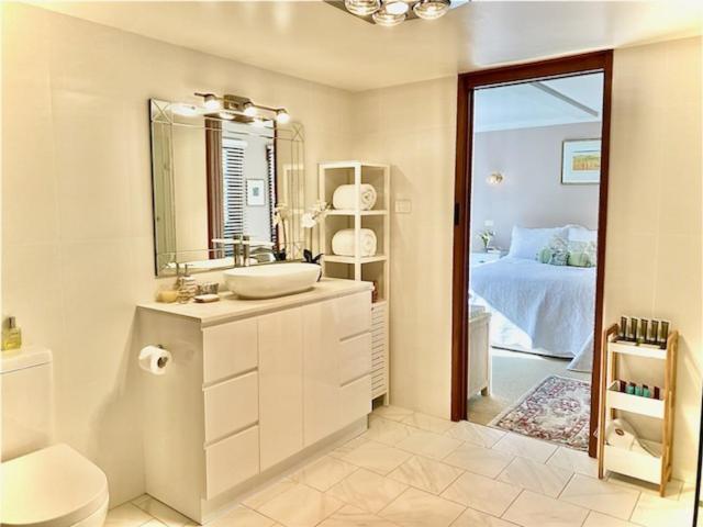 Bed and Breakfast French Provincial The Garden Suite At Chapmans Incl Breakfast & Golf