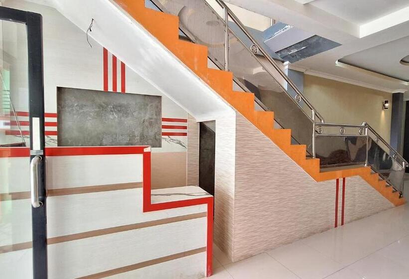 هتل Jelita Mentawai Redpartner