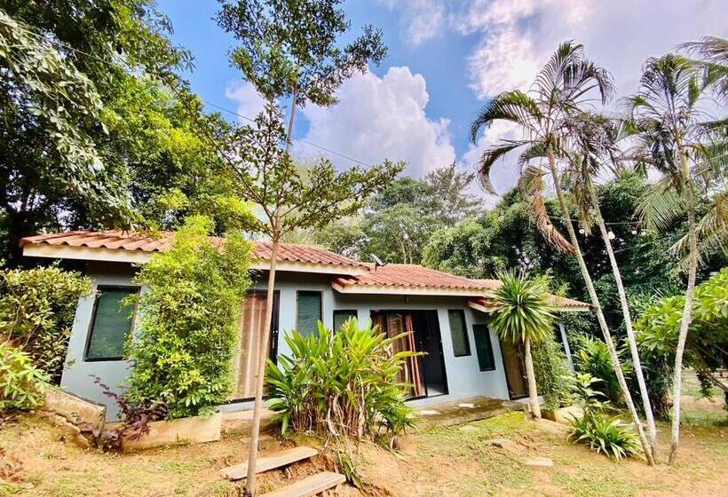 هتل Relax Camp Resort Kaeng Krachan