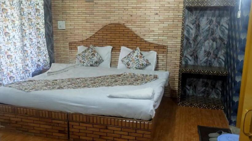 فندق Summer Palace, Pahalgam