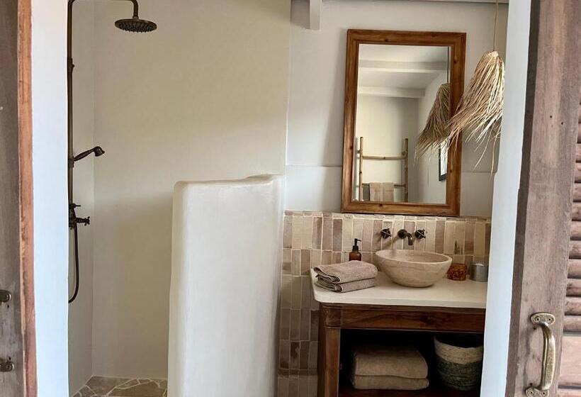 ペンション Les Terrasses De Bélarga   Maison D Hôtes   Piscine Et Jacuzzi