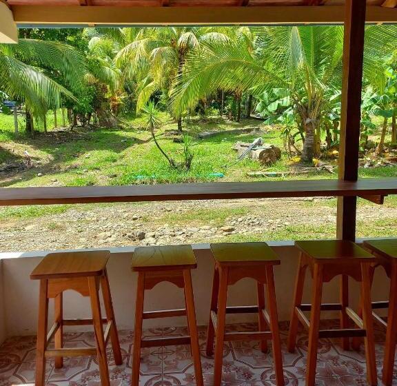 بنسيون Surf Shack Room #2