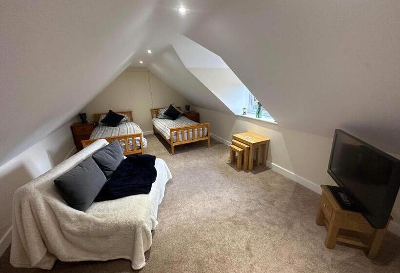 פנסיון The Barn