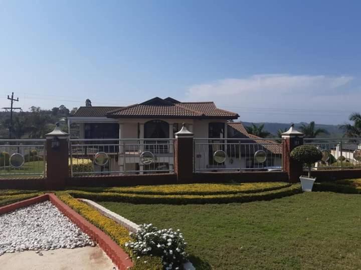 Курорт Seme Exotic Events @ Accommodation
