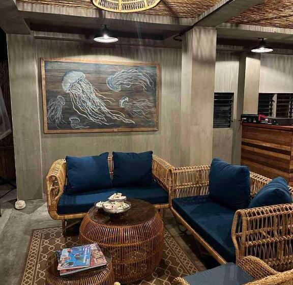 Salum Dive Resort
