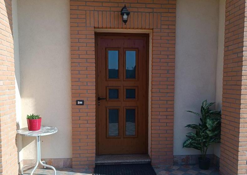 צימר La Casetta Di Ugo