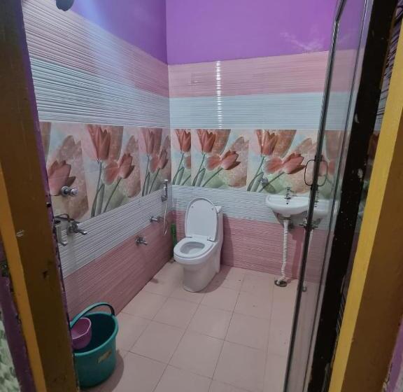 酒店 Aastha And Restaurant