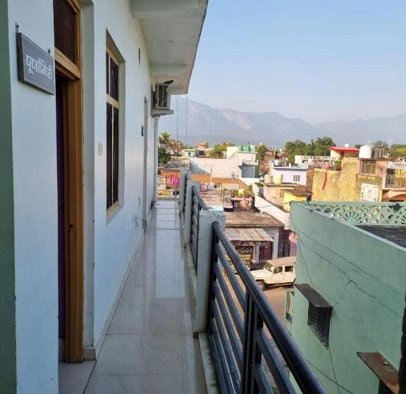 酒店 Aastha And Restaurant