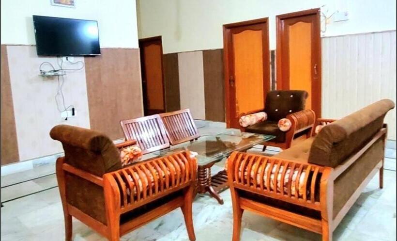 ペンション Rk Guest House Near Airport And Golden Temple