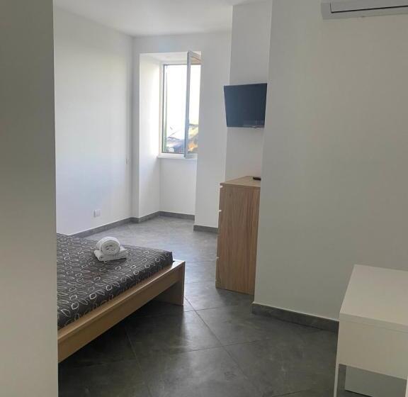 پانسیون Suite Home