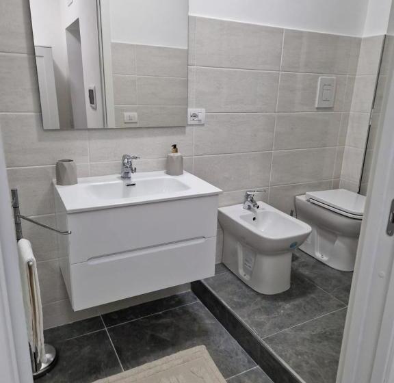 پانسیون Suite Home