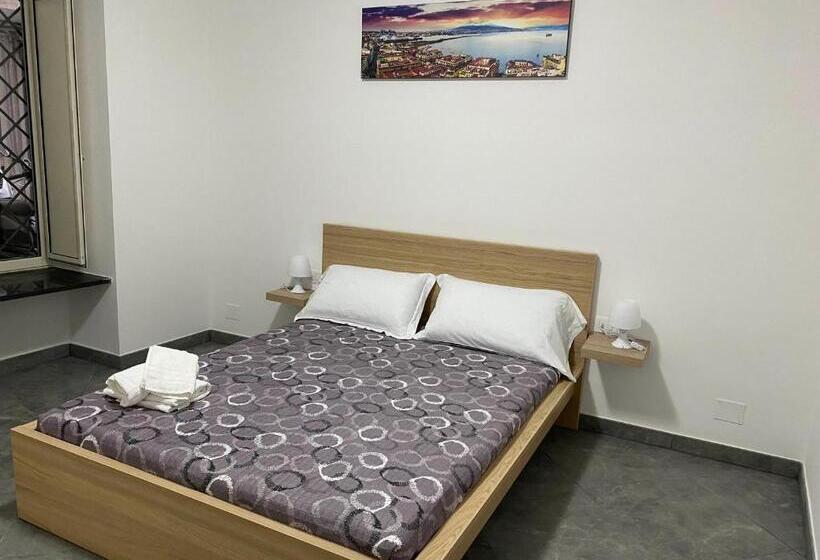 پانسیون Suite Home